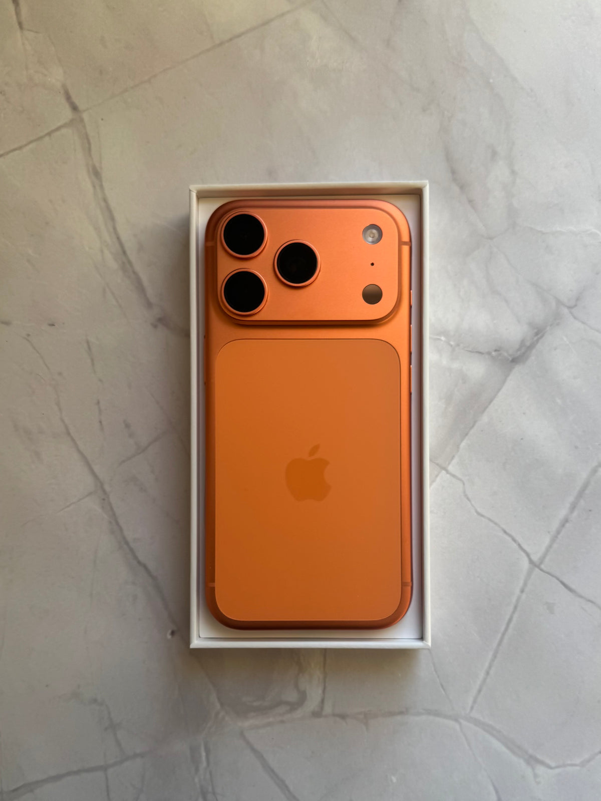 iPhone 17 pro 256 Gb 91% Battery Health Orange