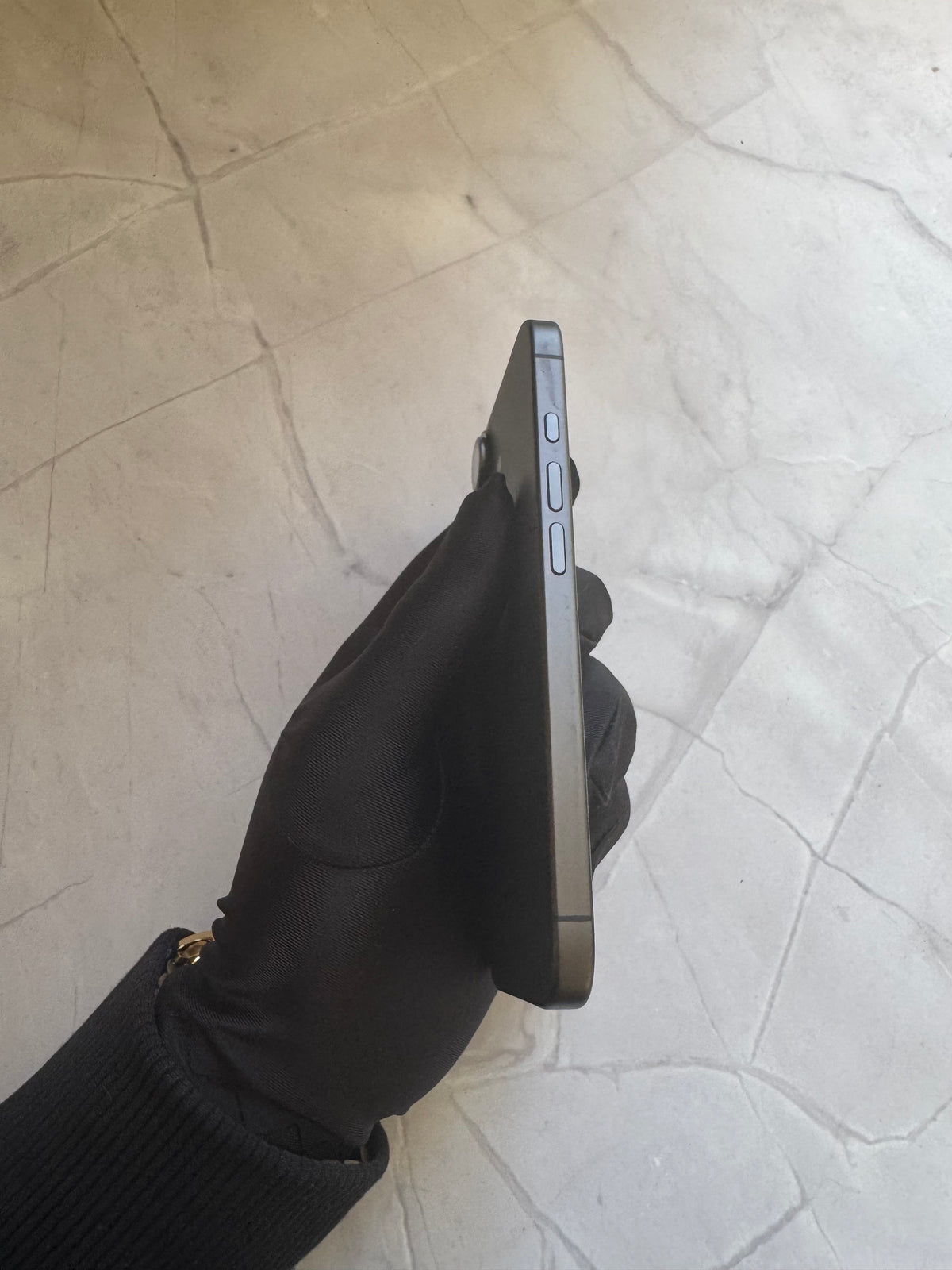 Black iPhone 17 256 gb 100% battery