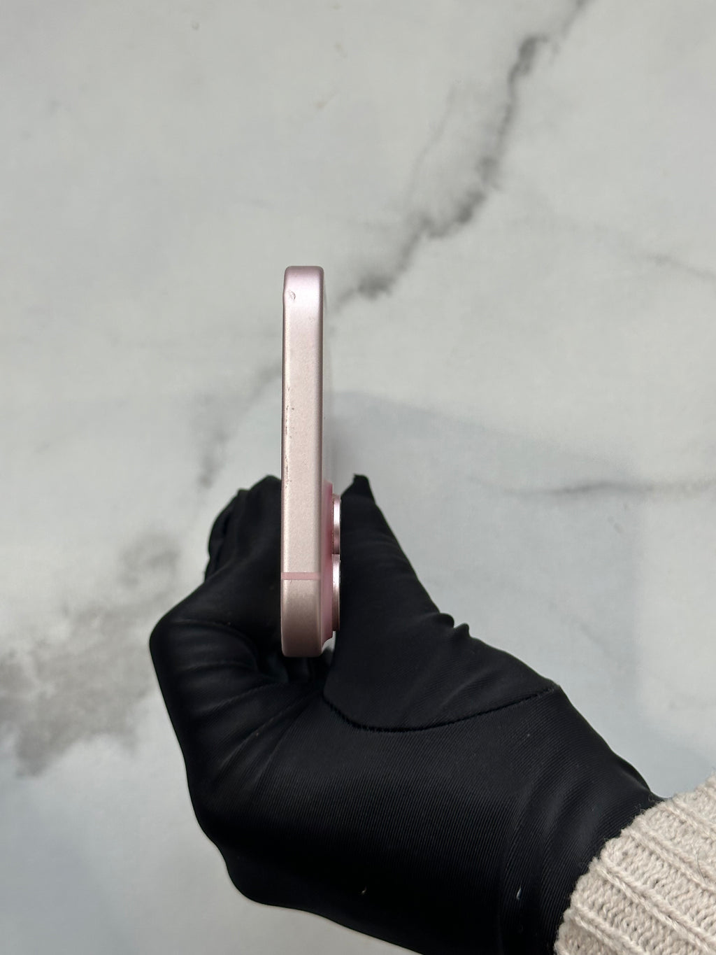 Pink iPhone 15 Plus 128 Gb 89% Battery health