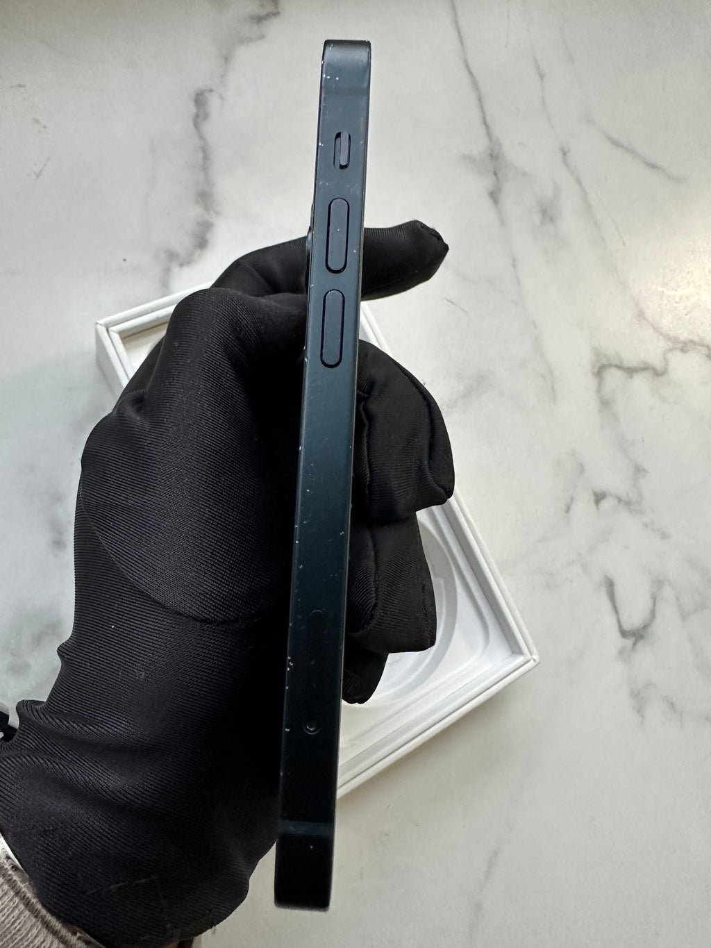 Black iPhone 13 128 Gb