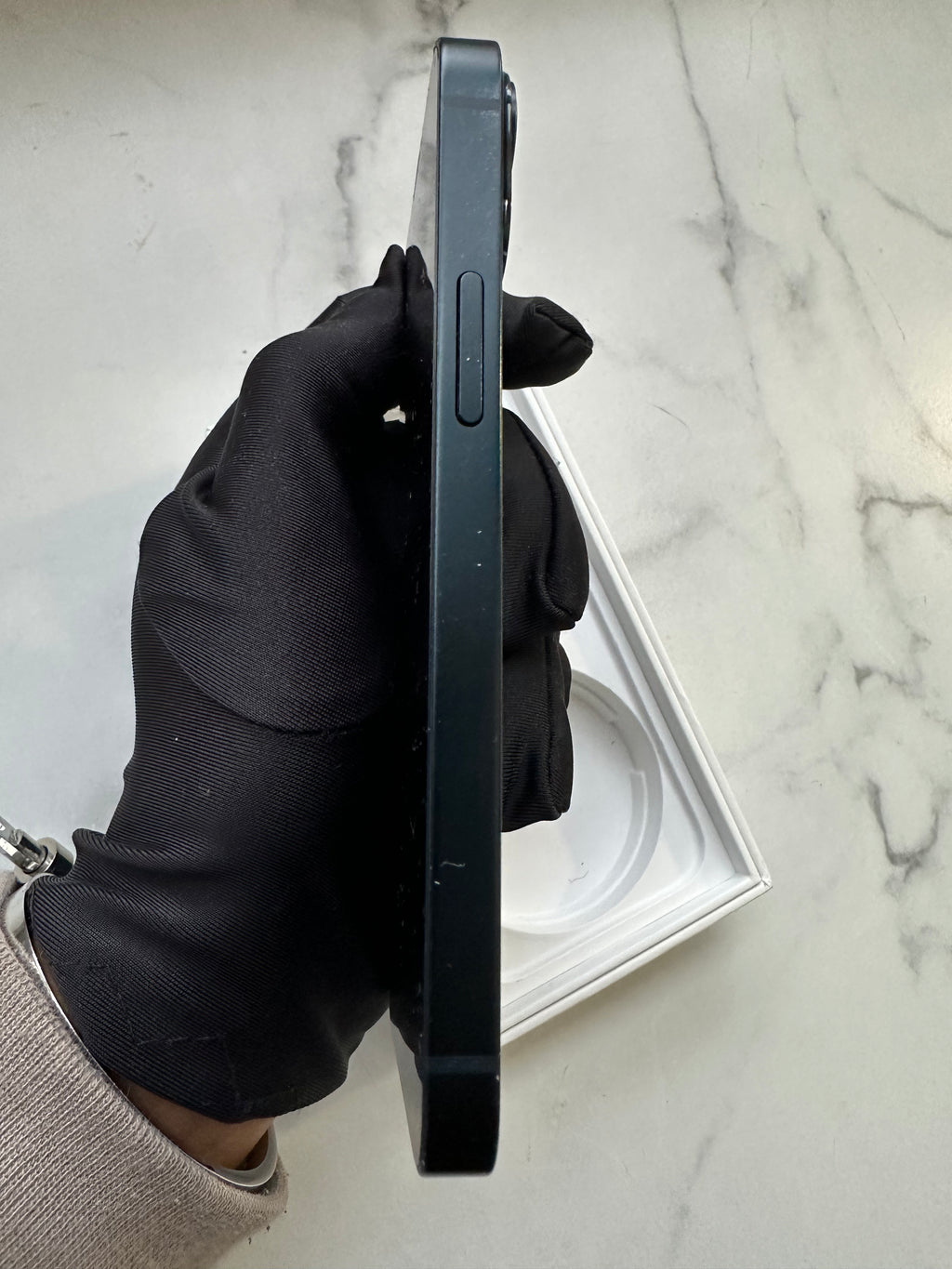 Black iPhone 13 128 Gb