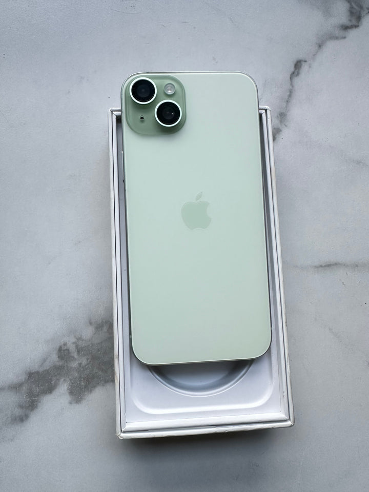 Green iPhone 15 Plus 128 Gb 97% battery health