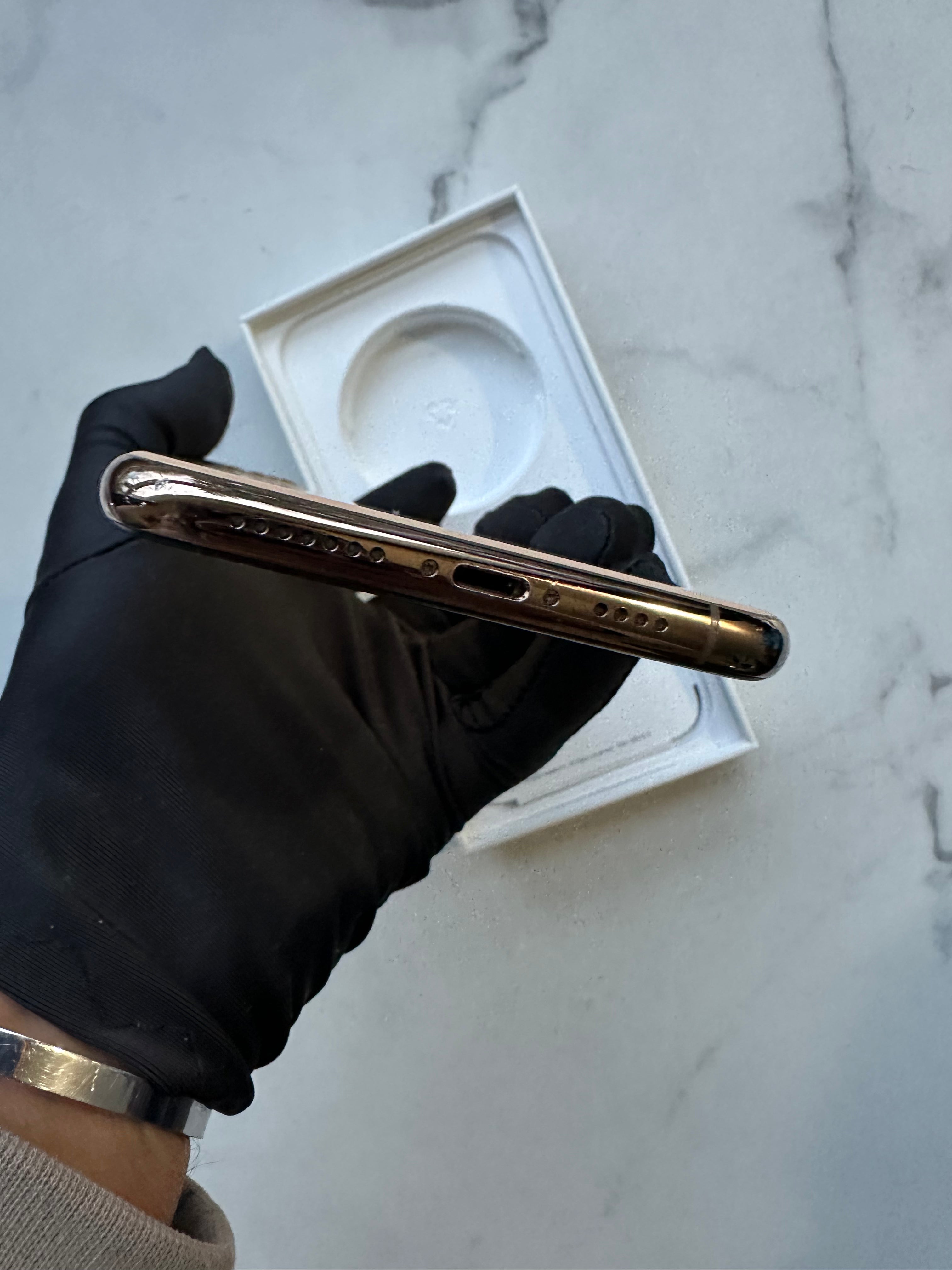 iPhone 11 Pro Max 512 GB 100% battery health