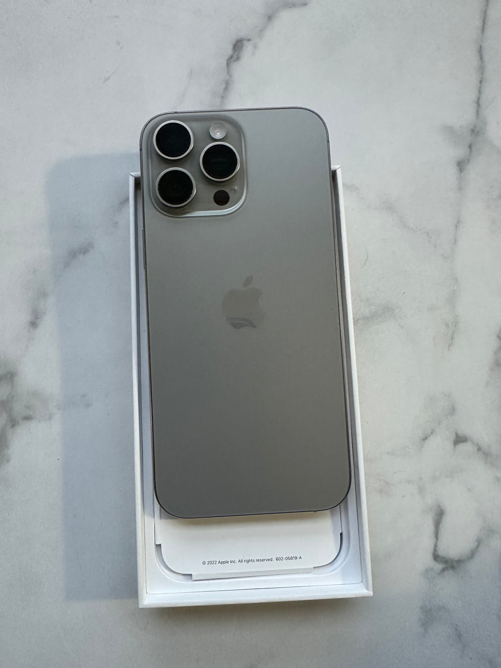 Natural Titanium iPhone 16 Pro Max 256 Gb 94% Battery Health