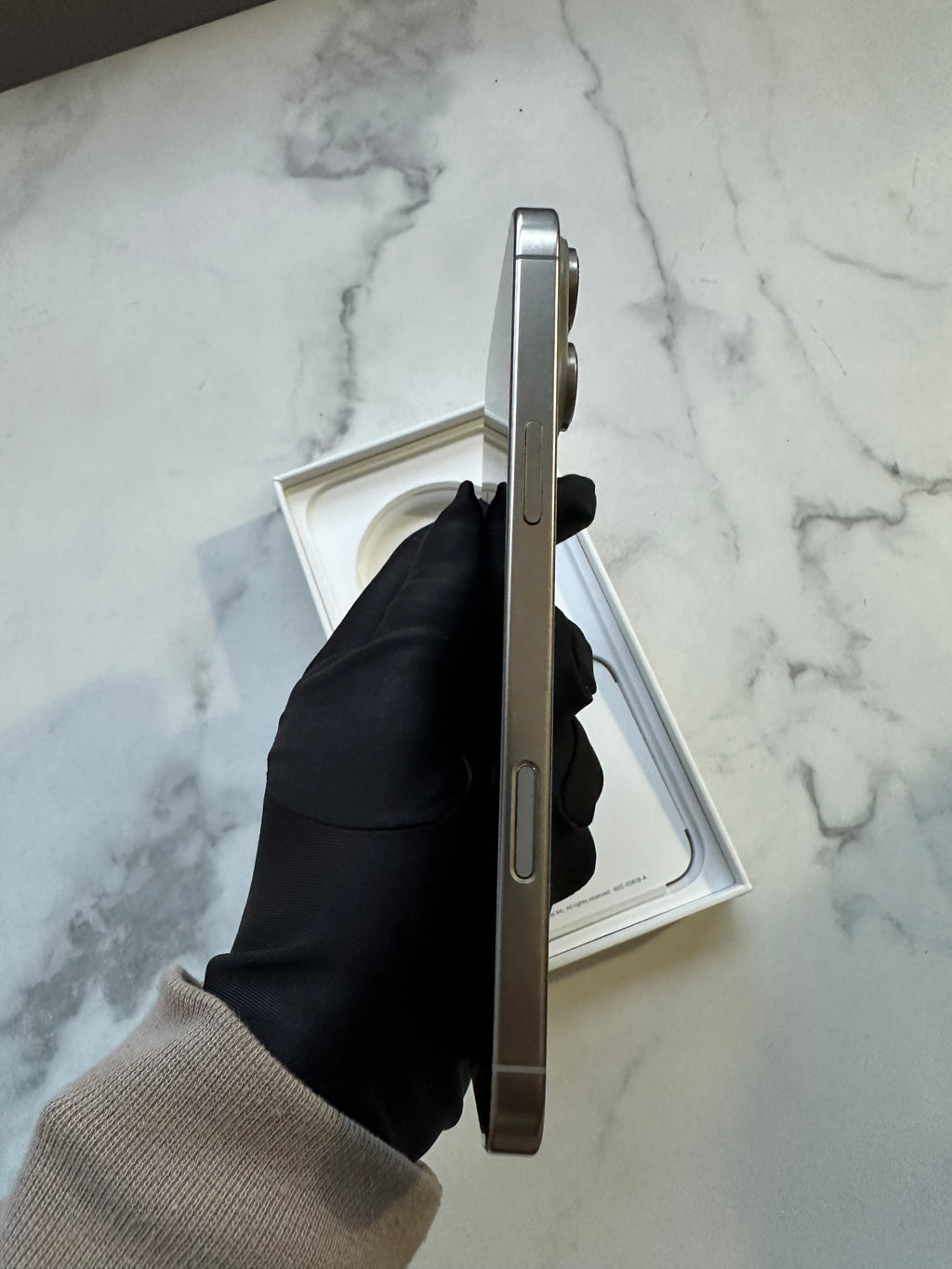 Natural Titanium iPhone 16 Pro Max 256 Gb 94% Battery Health