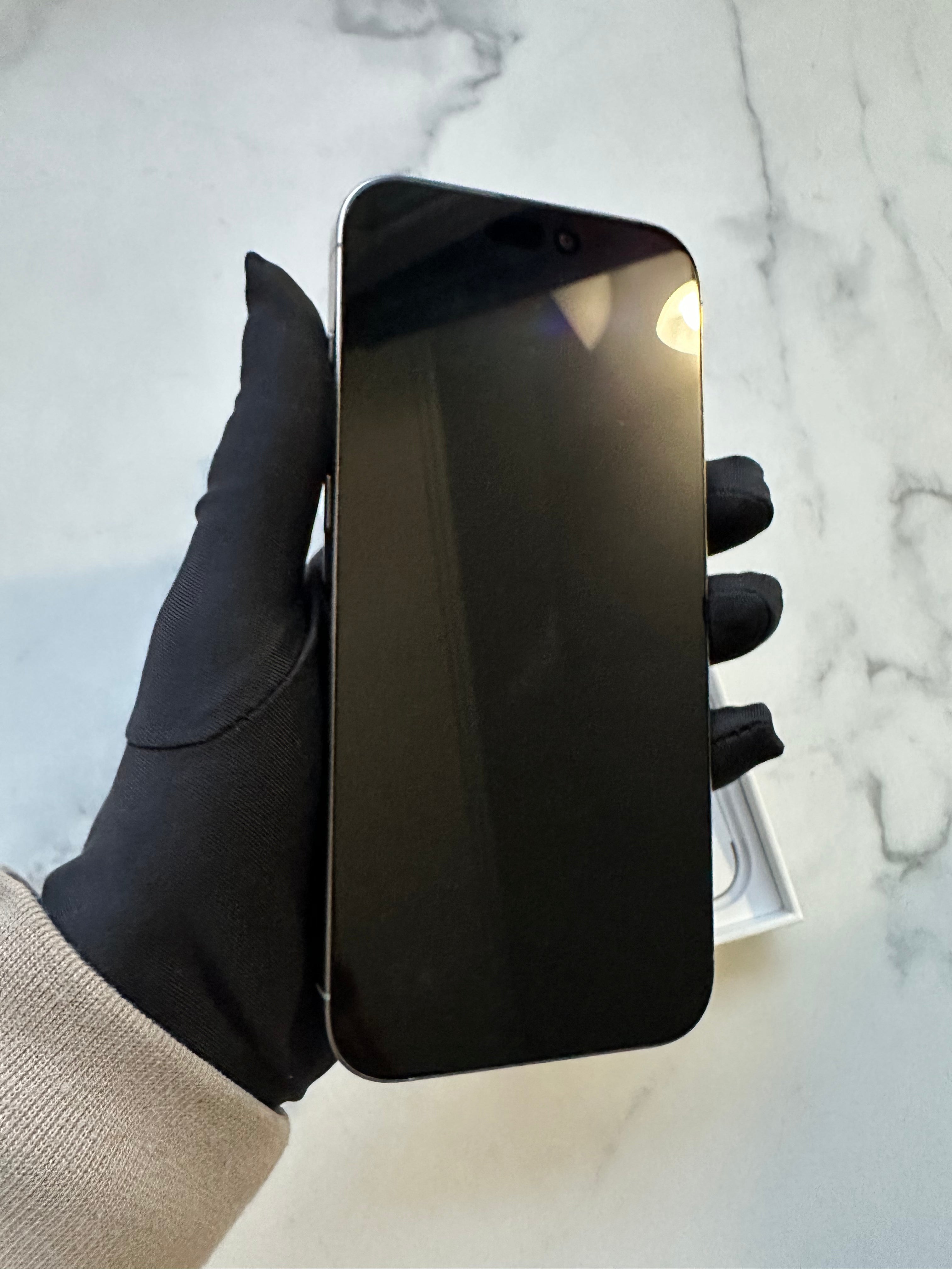 Natural Titanium iPhone 16 Pro Max 256 Gb 94% Battery Health