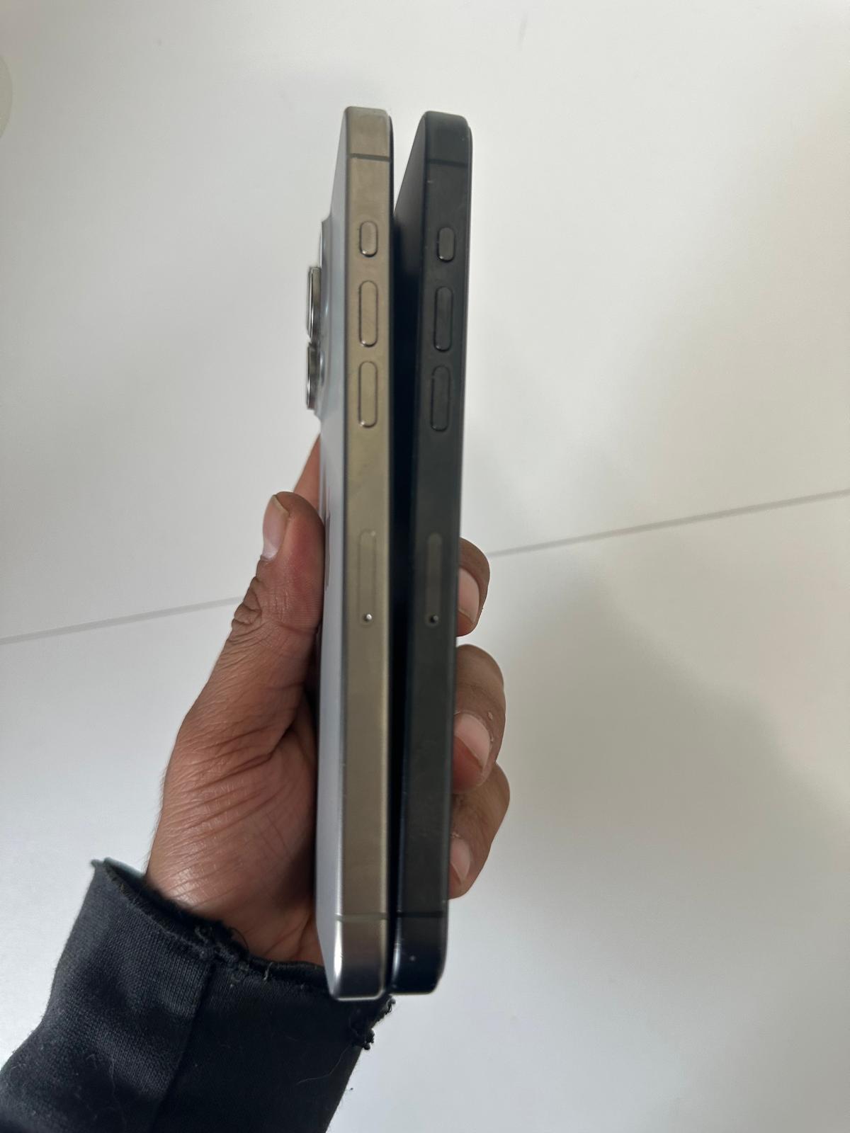 iPhone 15 Pro Max 512GB/1TB $1150 Each