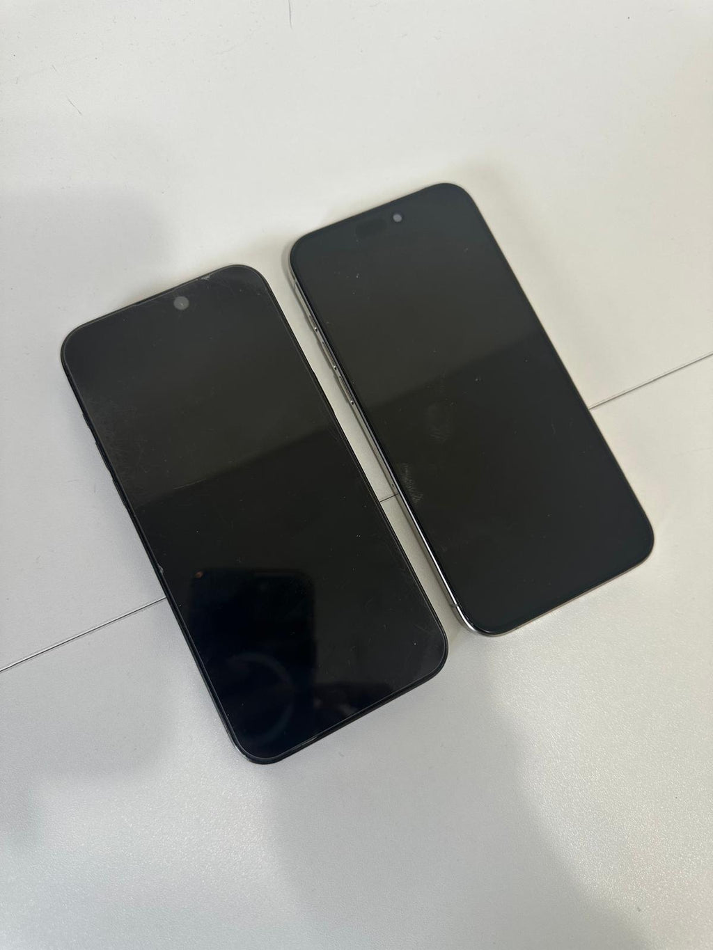 iPhone 15 Pro Max 512GB/1TB $1150 Each
