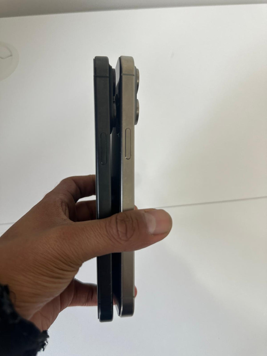 iPhone 15 Pro Max 512GB/1TB $1150 Each