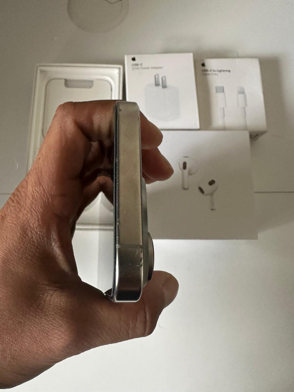 iPhone 16 Pro 128 Gb Natural Titanium