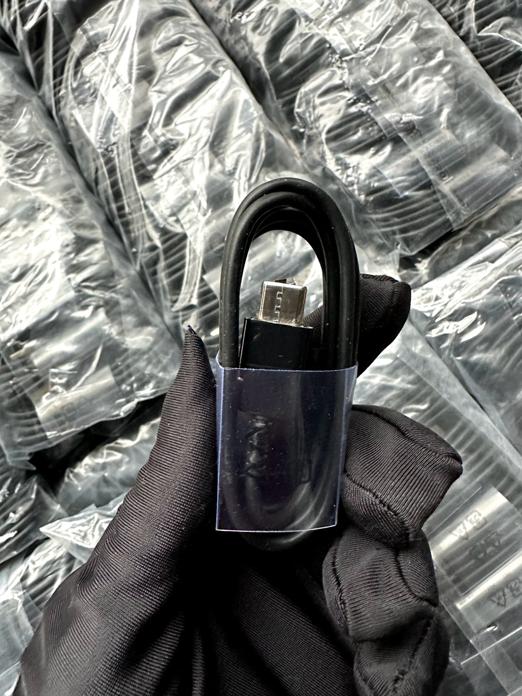 Black Type C to USB - 100 pcs for only $120!